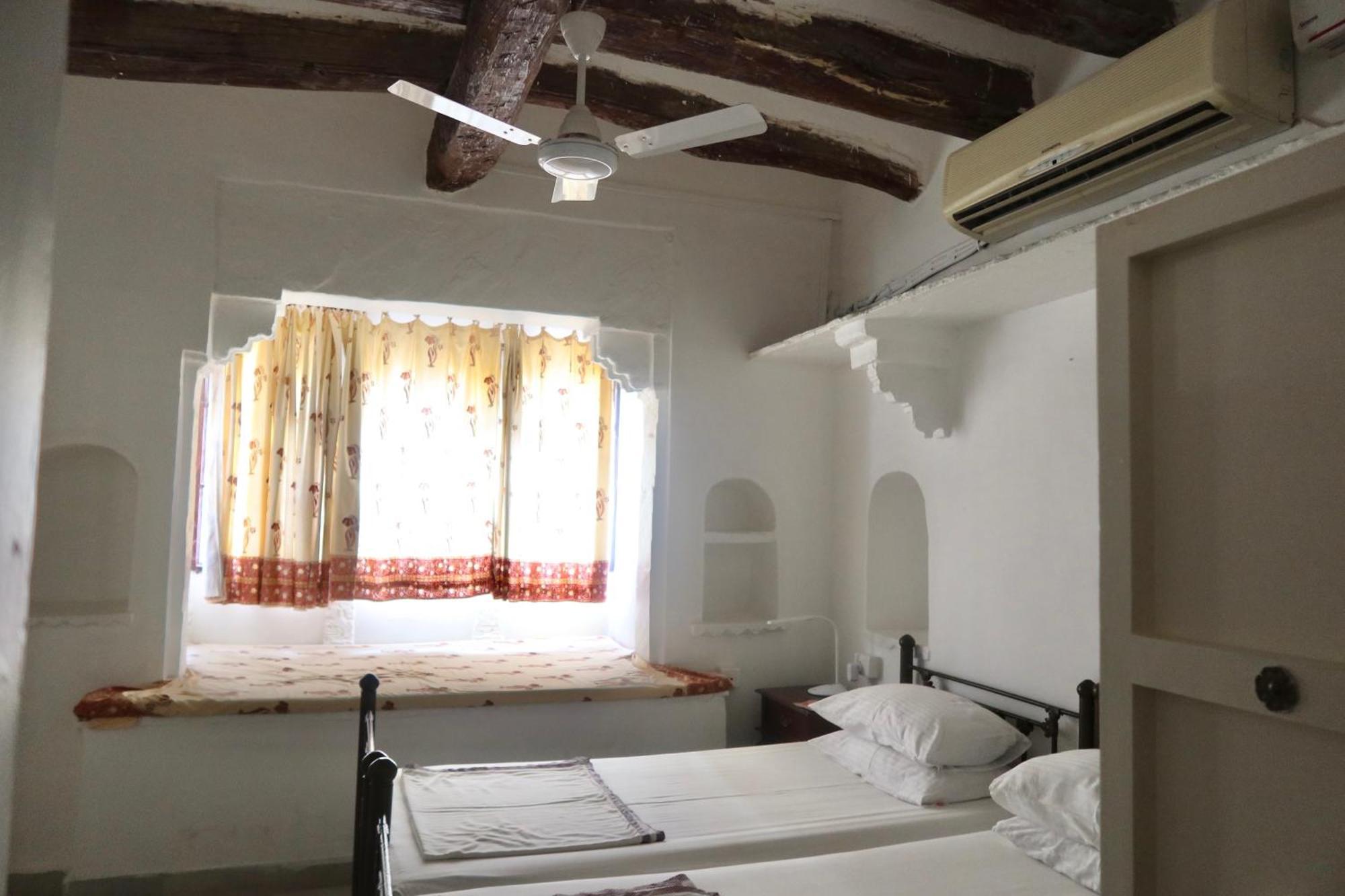 Dev Niwas - Heritage Hotel Bundi Bagian luar foto